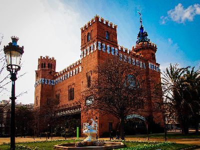 Castelul celor Trei Dragoni, Barcelona