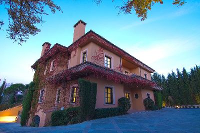 Muzeul Casa Fuente del Rey din Madrid / Fundația AMYC (Aravaca)