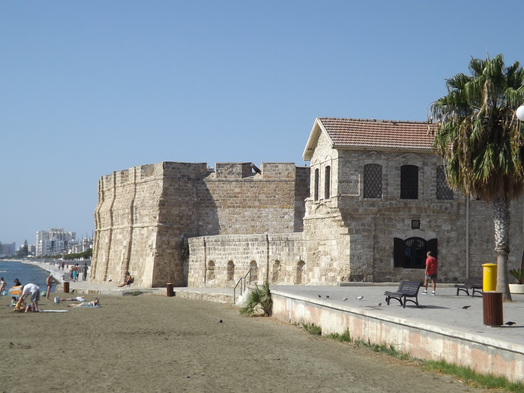 poze Castelul Larnaca