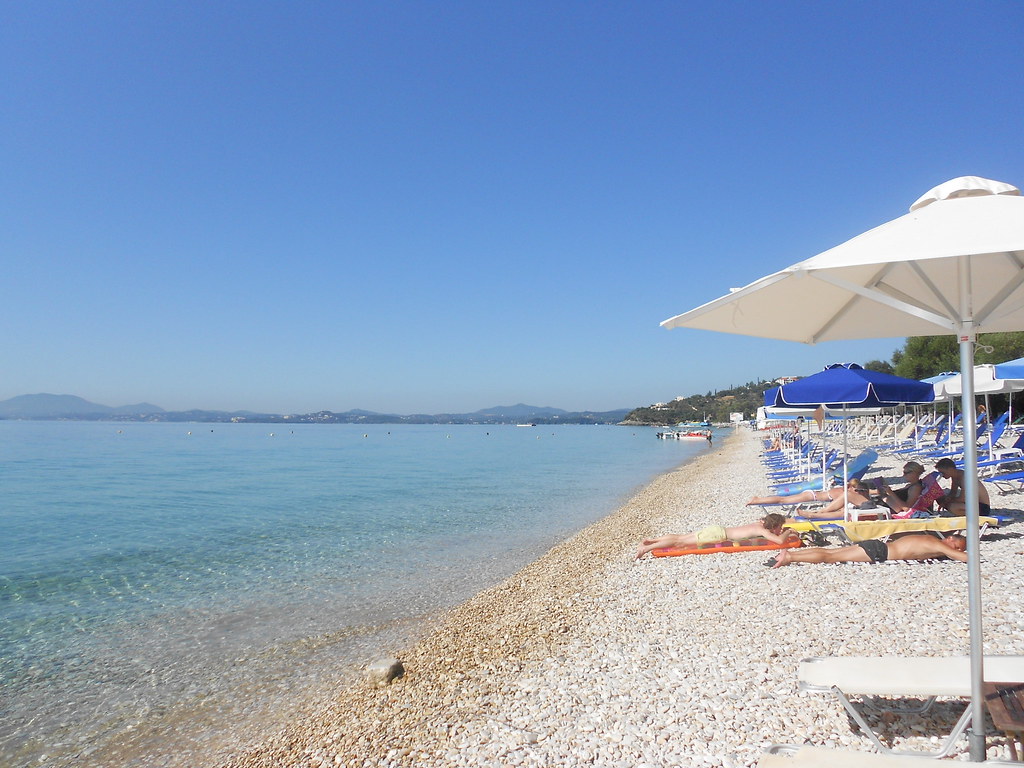 Statiunea Barbati, litoral Corfu, Grecia